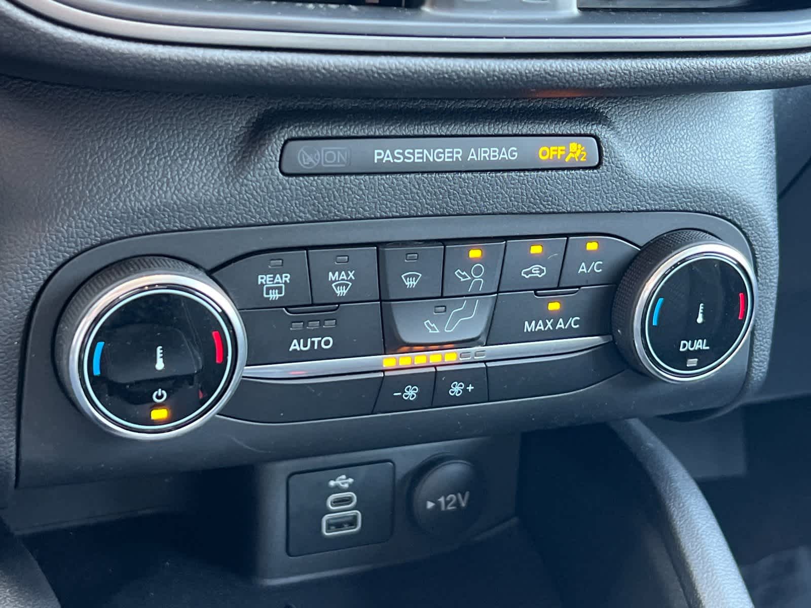 Thumbnail: 2025 Ford Escape - 21