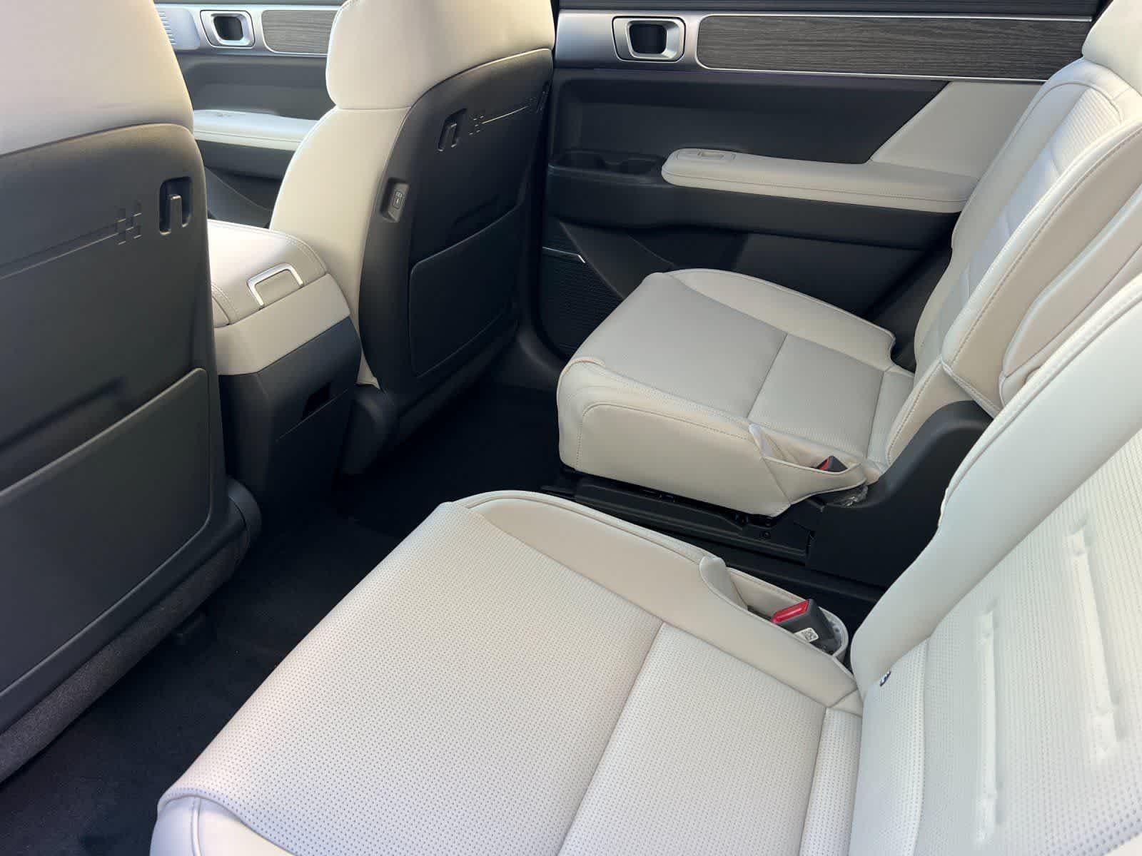 Thumbnail: 2026 Hyundai Santa Fe - 4