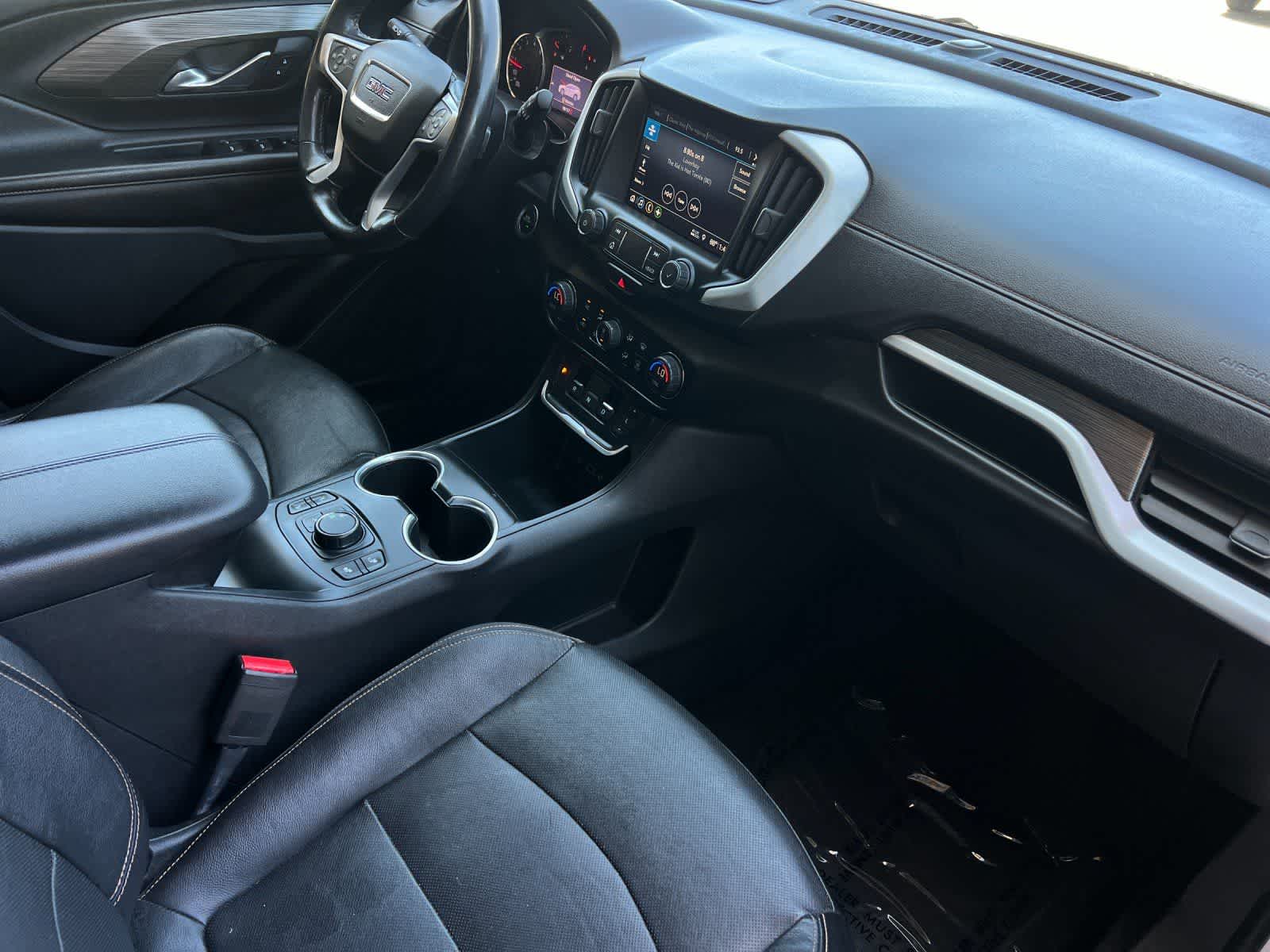 Thumbnail: 2020 GMC Terrain - 16