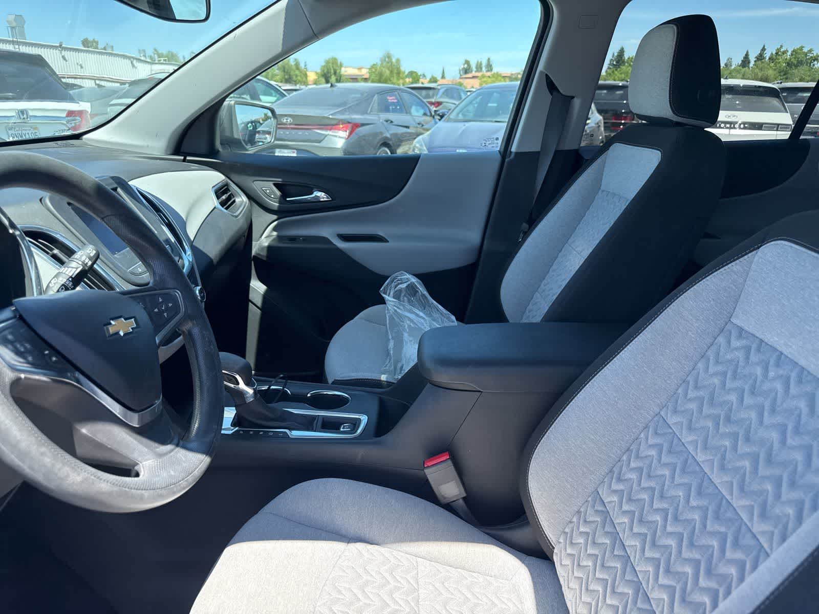 Thumbnail: 2022 Chevrolet Equinox - 20