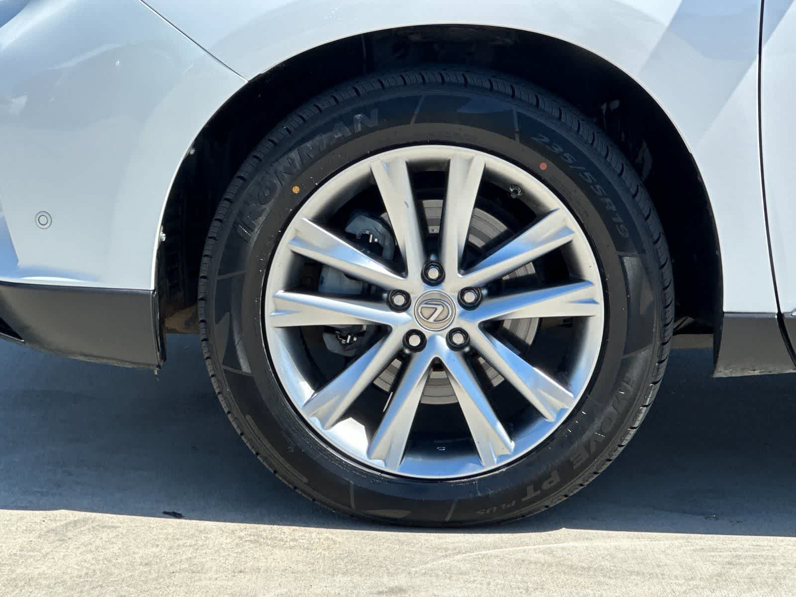 Thumbnail: 2015 Lexus RX - 28