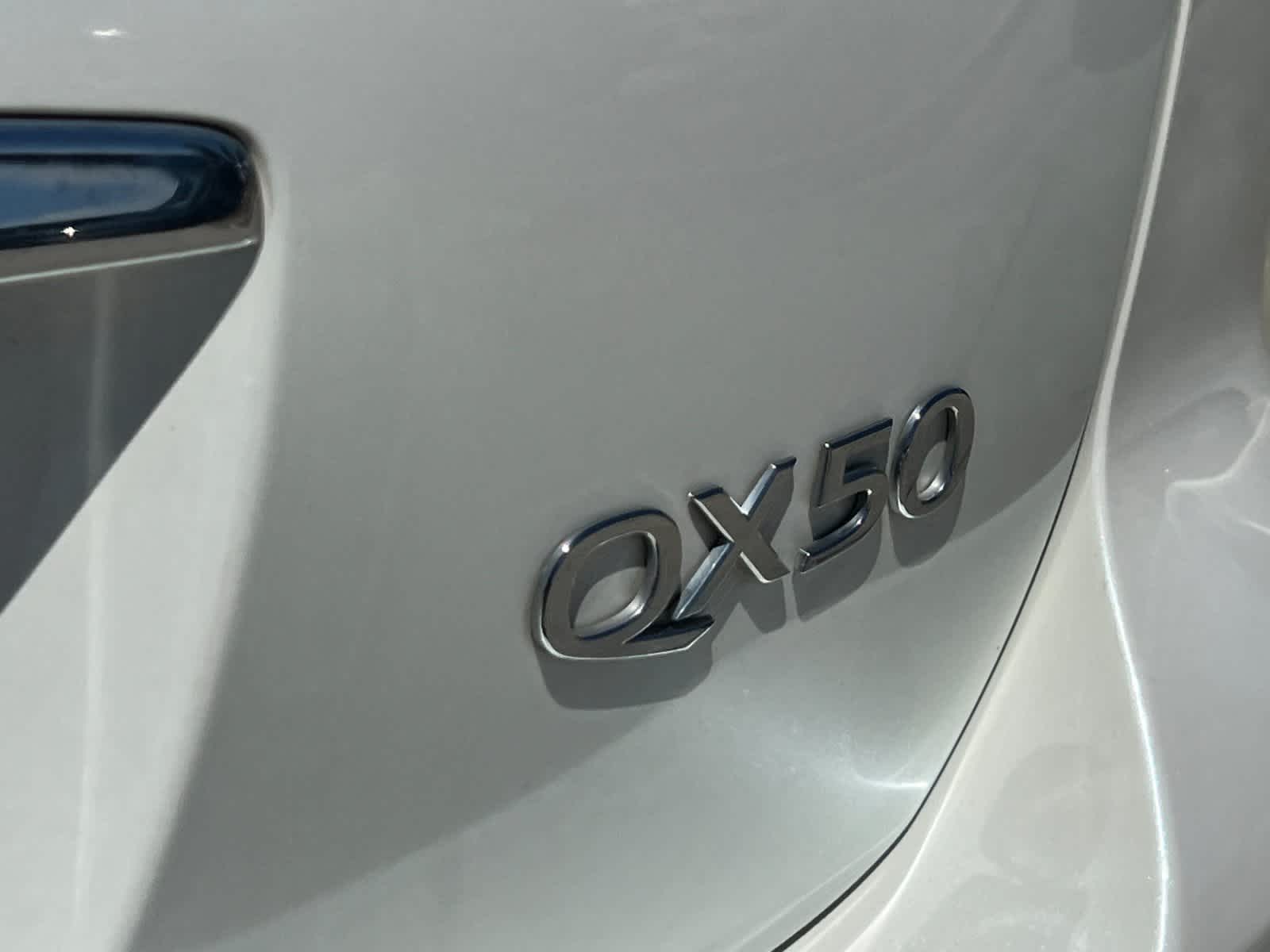 Thumbnail: 2016 INFINITI QX50 - 27