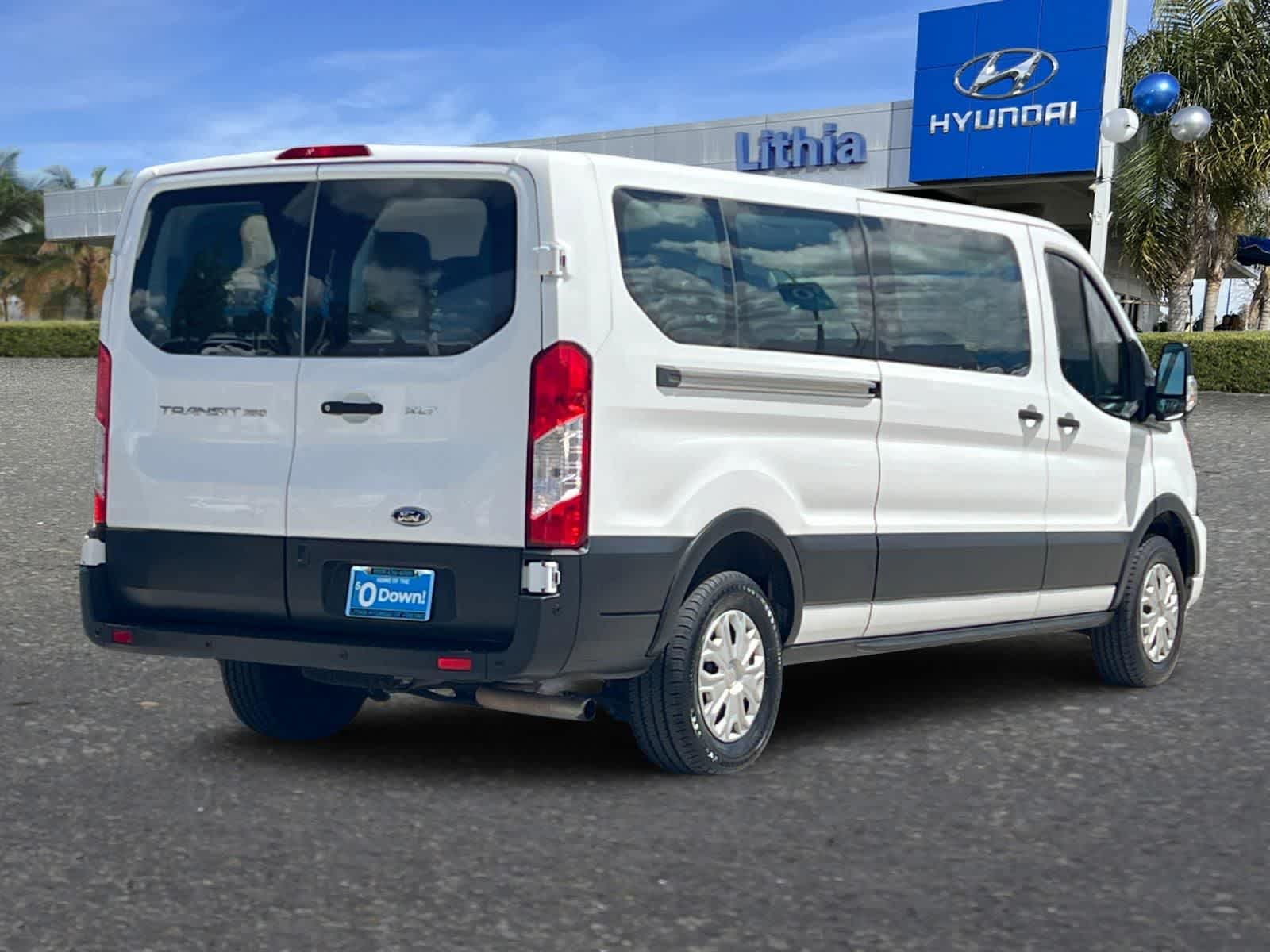 Thumbnail: 2022 Ford Econoline - 3