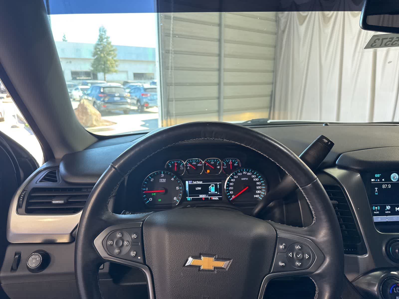 Thumbnail: 2018 Chevrolet Tahoe - 27