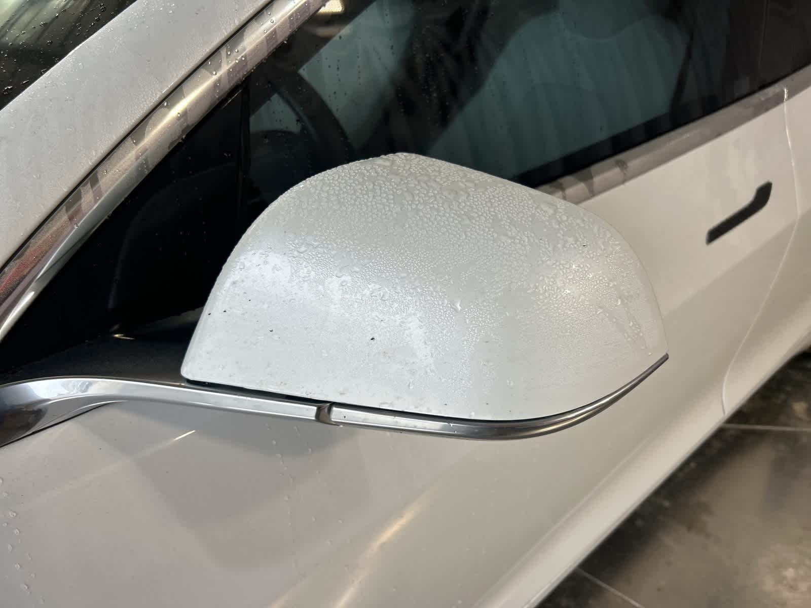 Thumbnail: 2018 Tesla Model 3 - 15