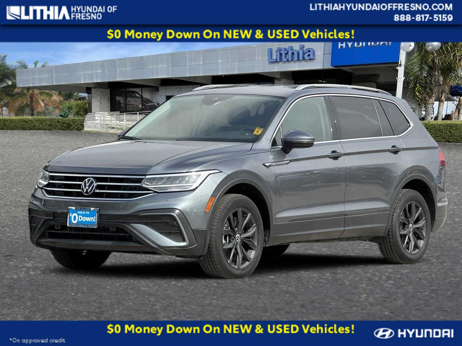 Thumbnail: 2024 Volkswagen Tiguan - 1