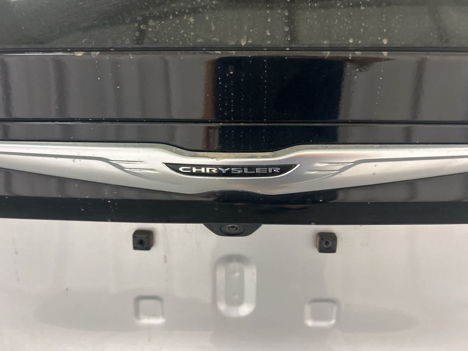 Thumbnail: 2023 Chrysler Voyager - 10