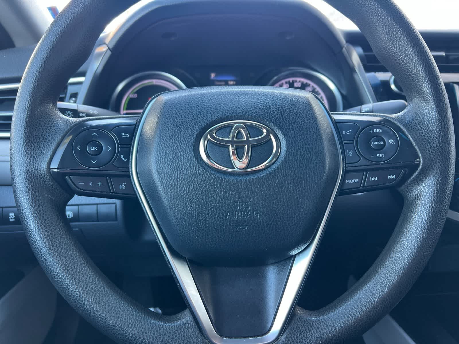 Thumbnail: 2018 Toyota Camry - 23