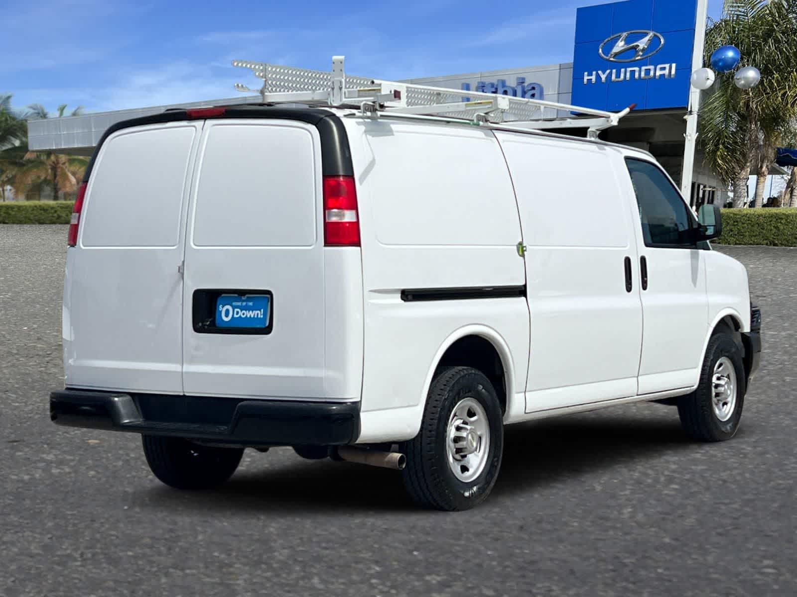 Thumbnail: 2021 Chevrolet Express - 3