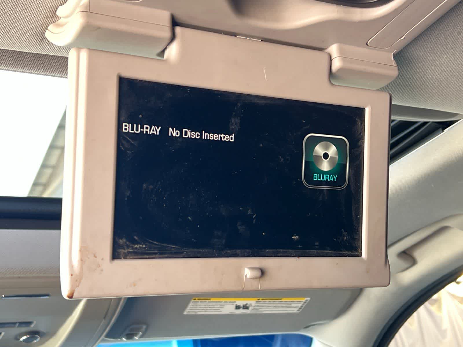 Thumbnail: 2015 Chevrolet Suburban - 17