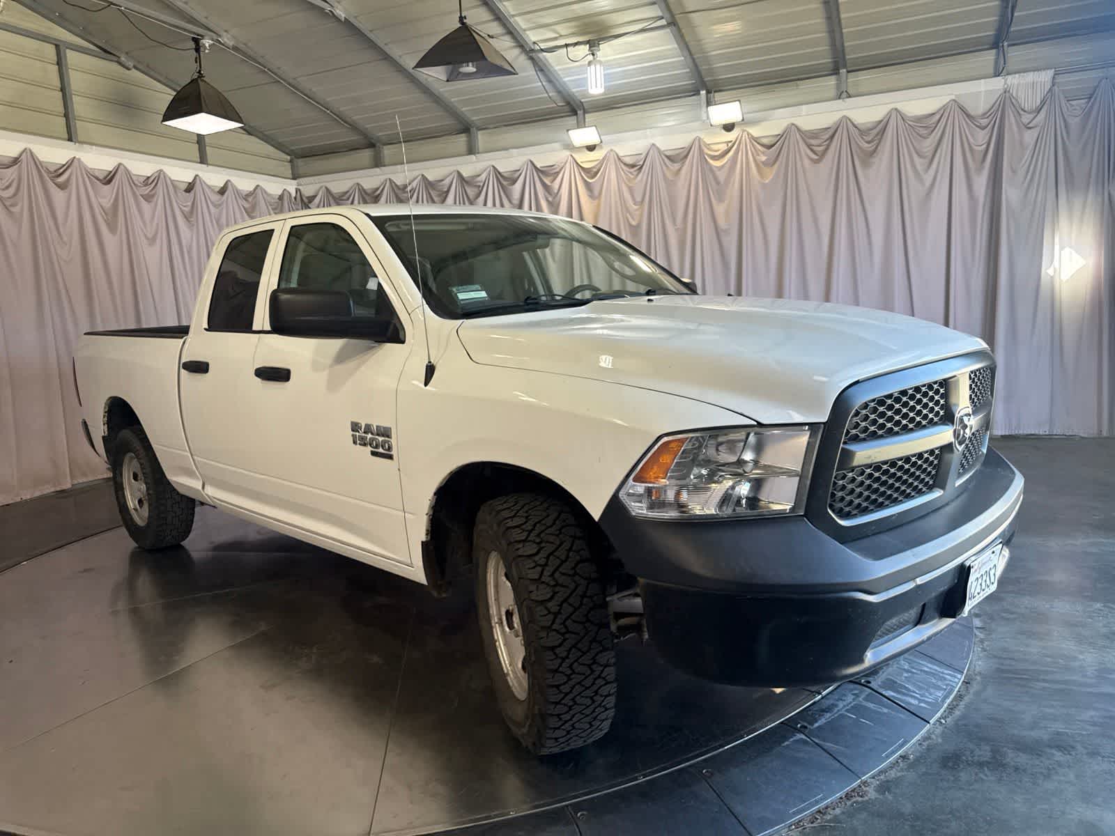 Thumbnail: 2022 RAM 1500 Classic - 3