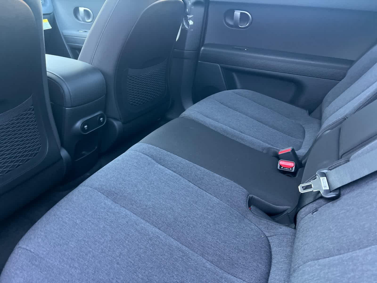 Thumbnail: 2026 Hyundai Ioniq 5 - 4