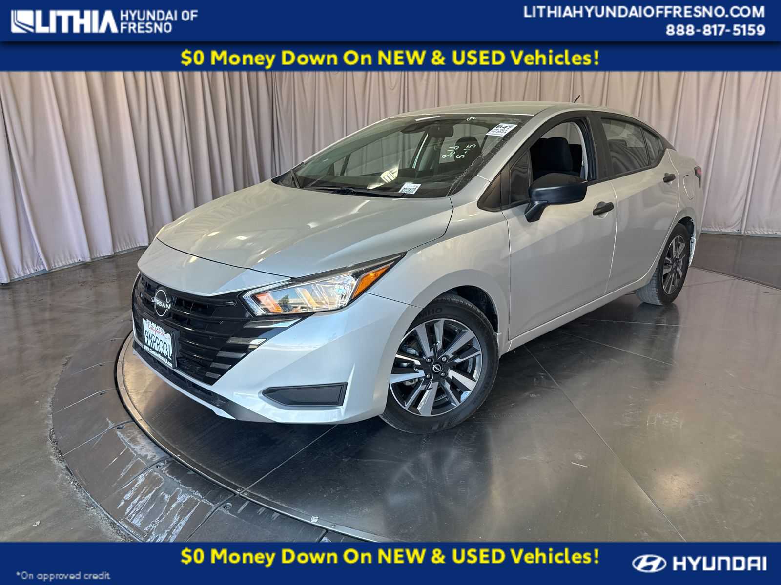 2024 Nissan Versa 1.6 S CVT's photo