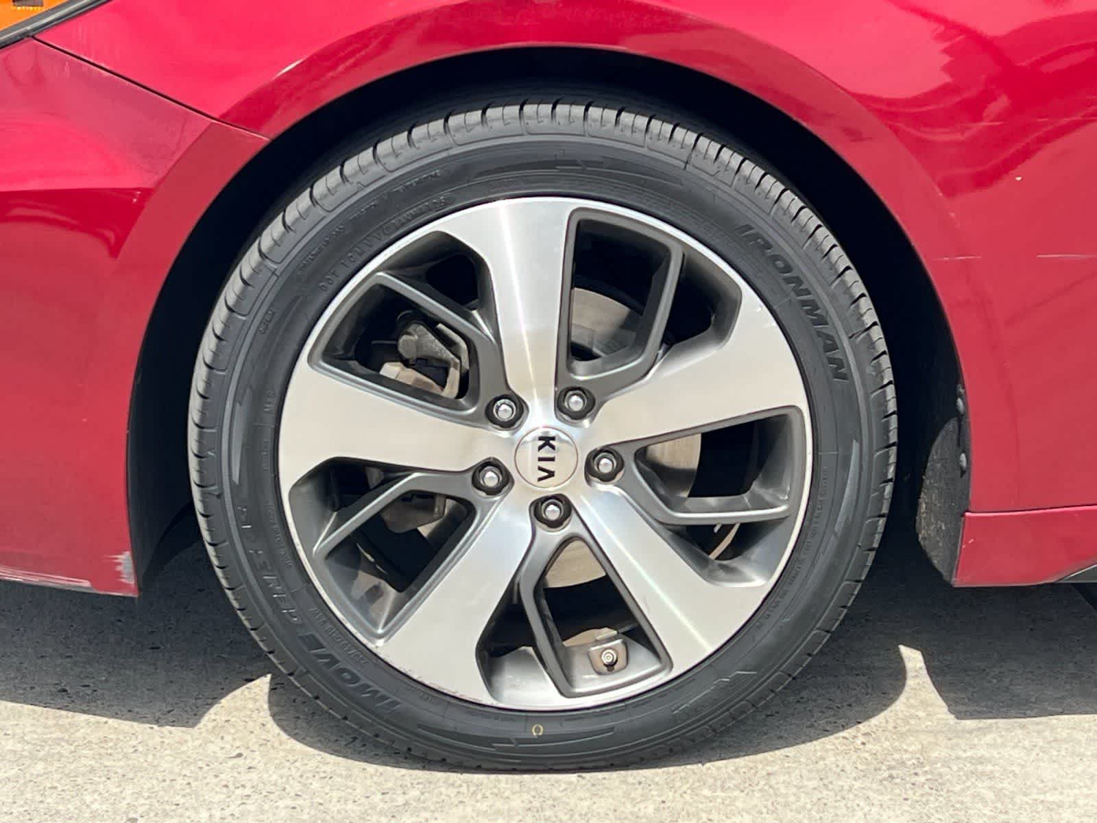 Thumbnail: 2020 Kia Optima - 25