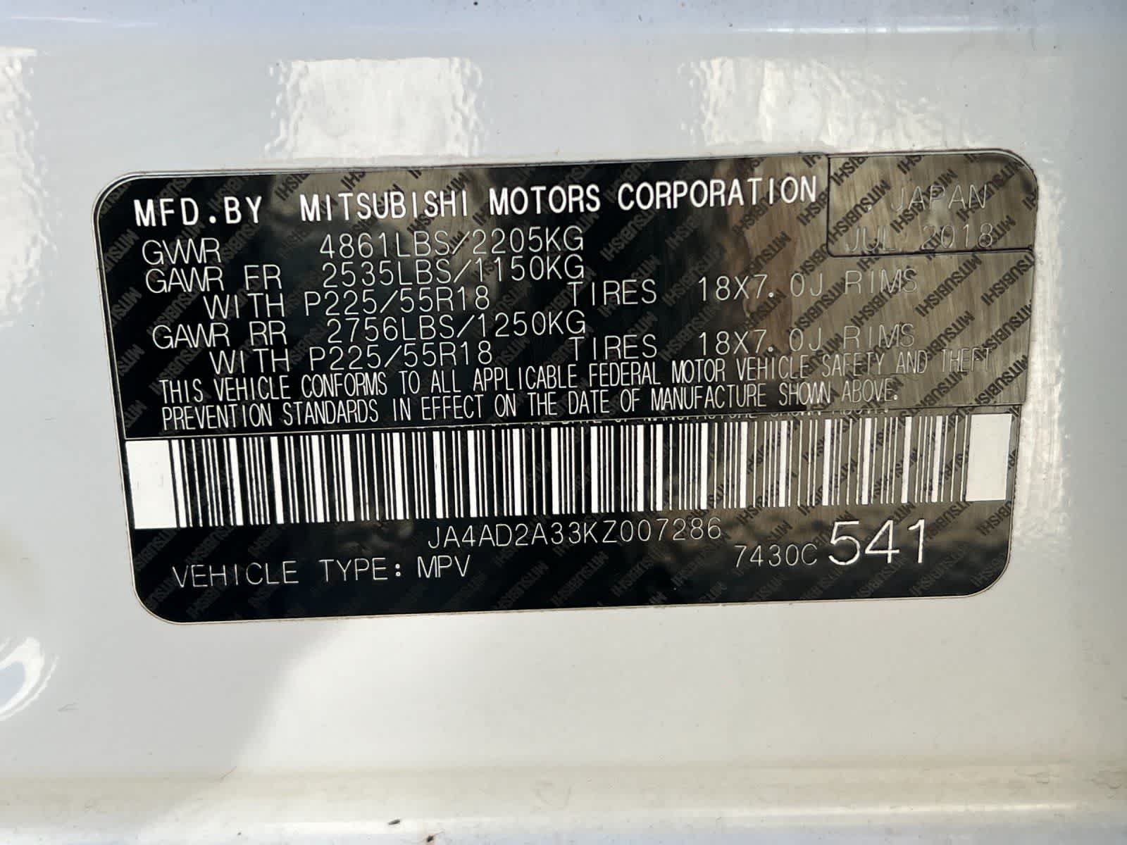 Thumbnail: 2019 Mitsubishi Outlander - 30