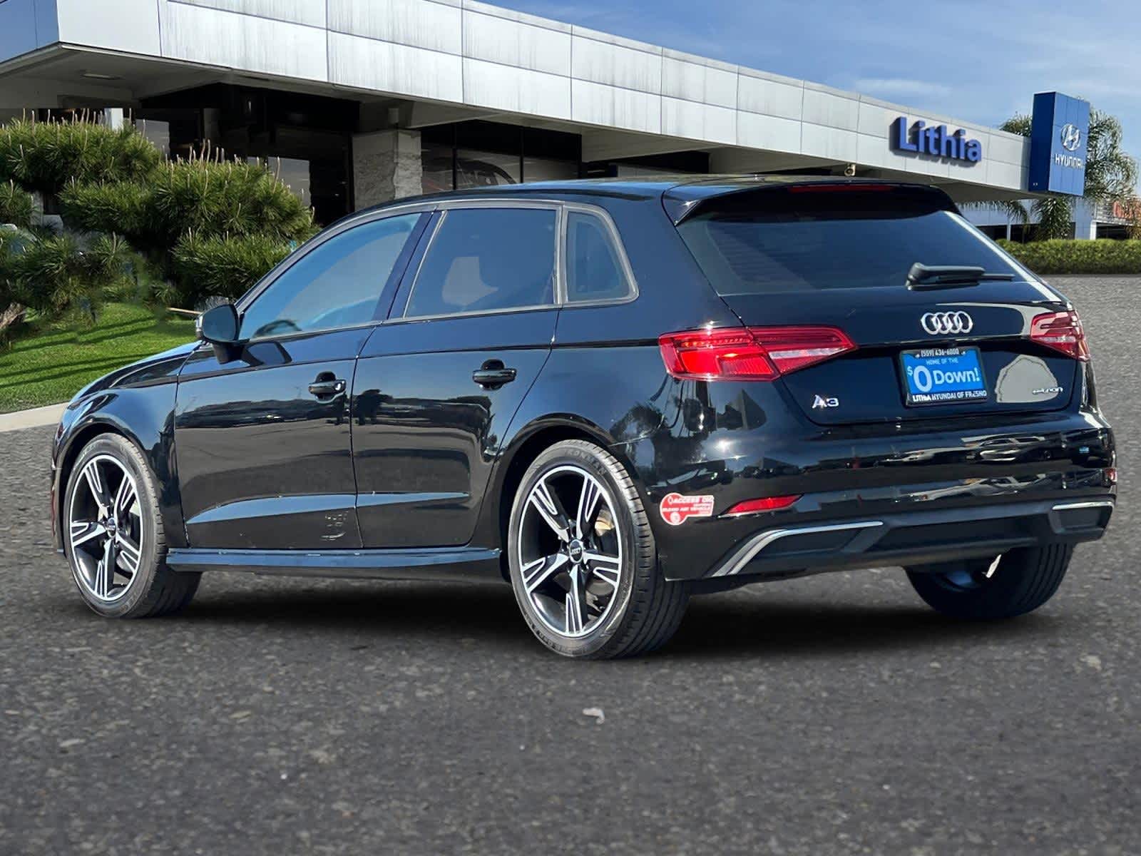Thumbnail: 2017 Audi A3 e-tron - 6