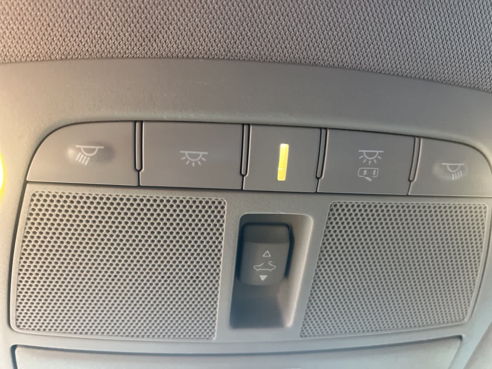 Thumbnail: 2014 Nissan Altima - 24