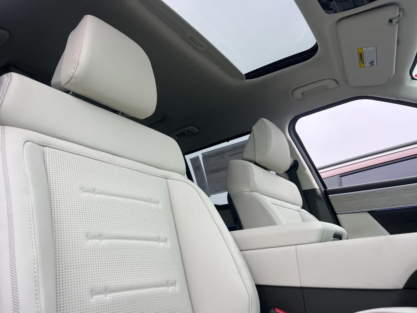 Thumbnail: 2025 Hyundai Santa Fe - 14