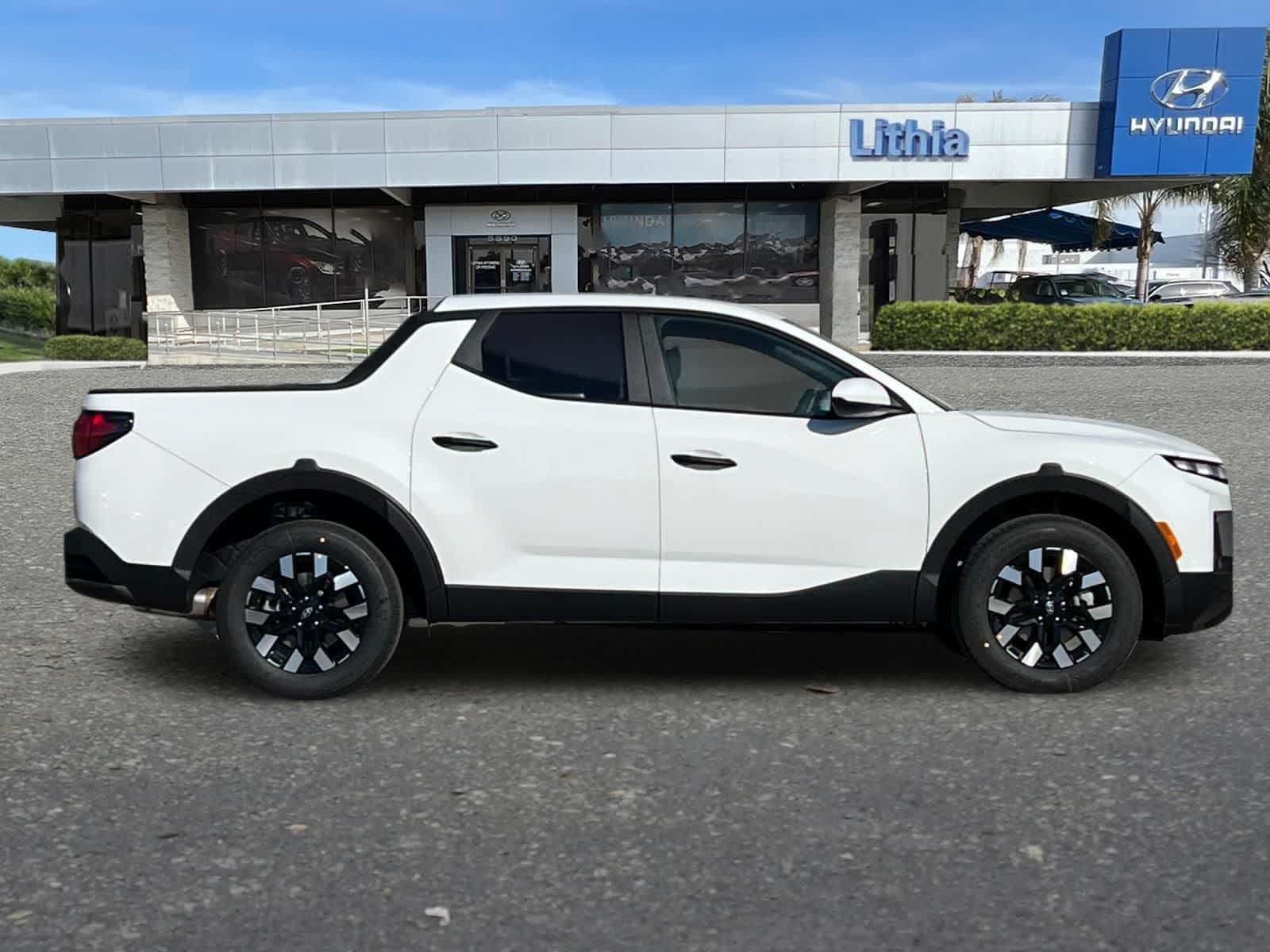 Thumbnail: 2026 Hyundai Santa Cruz - 8