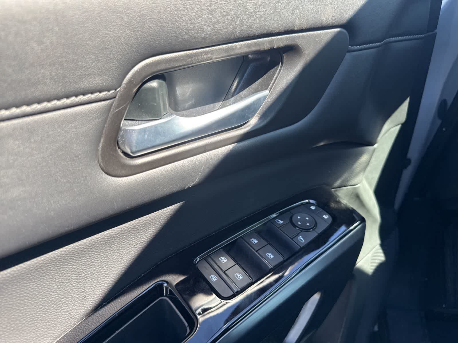 Thumbnail: 2025 Nissan Pathfinder - 19