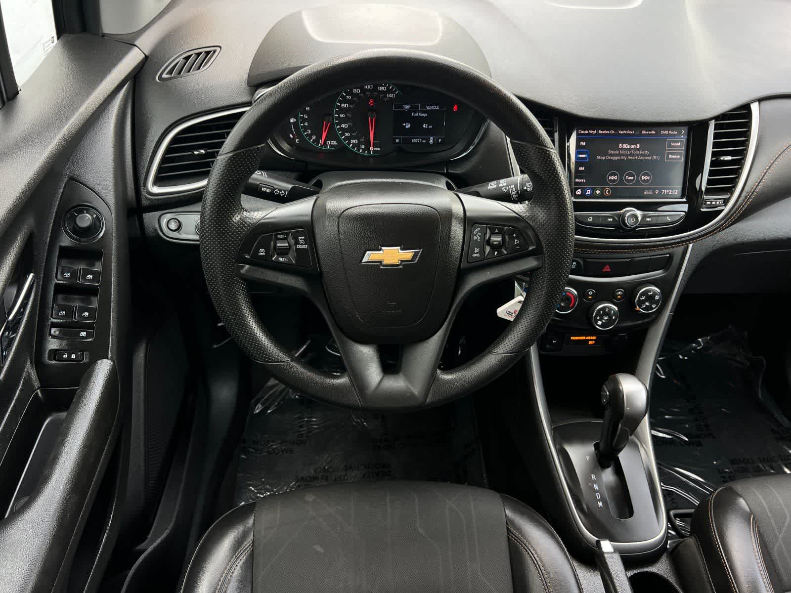 Thumbnail: 2021 Chevrolet Trax - 15