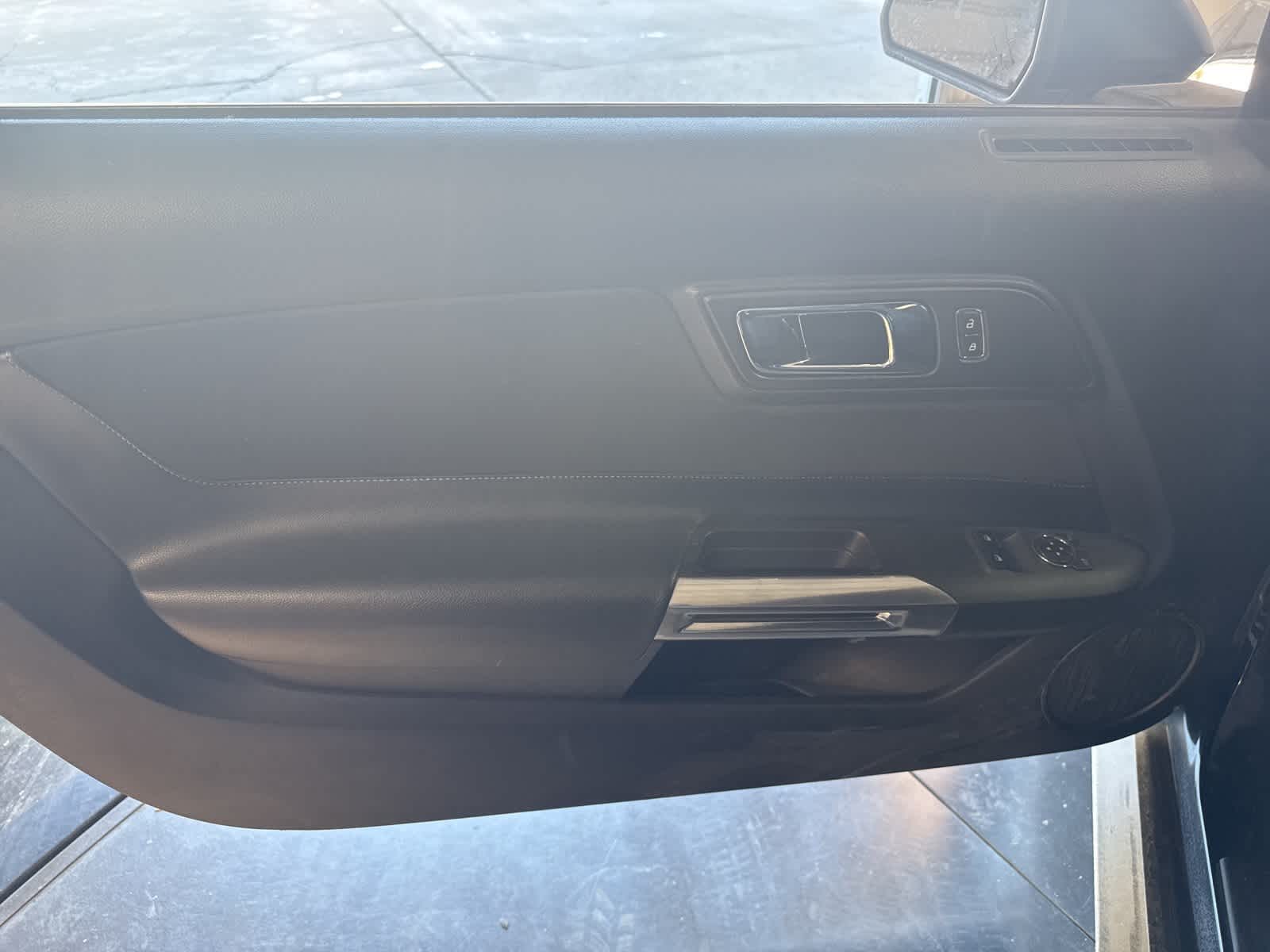 Thumbnail: 2015 Ford Mustang - 12