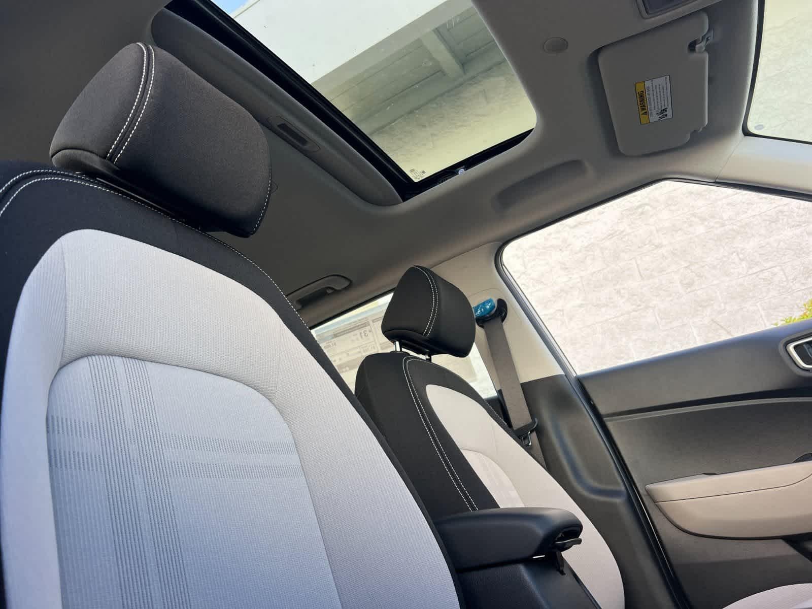 Thumbnail: 2025 Hyundai Venue - 17