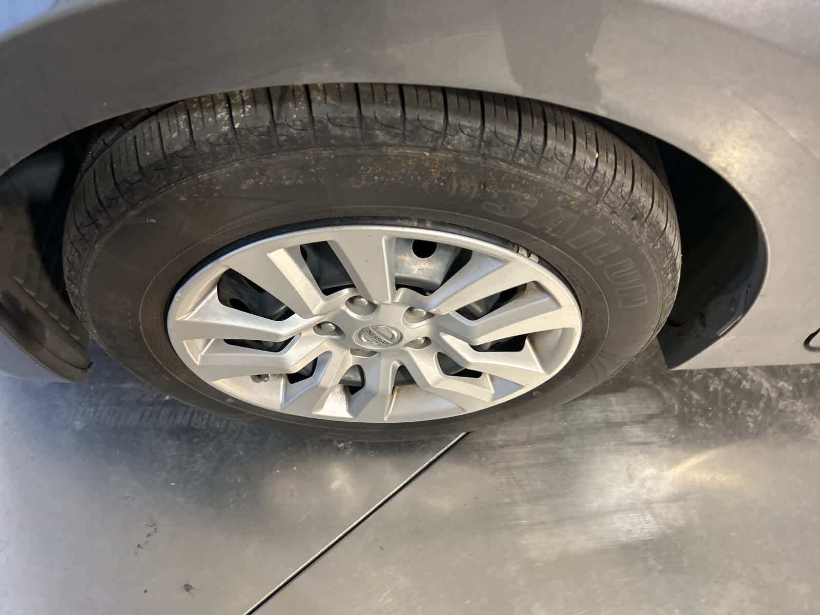 Thumbnail: 2016 Nissan Altima - 16