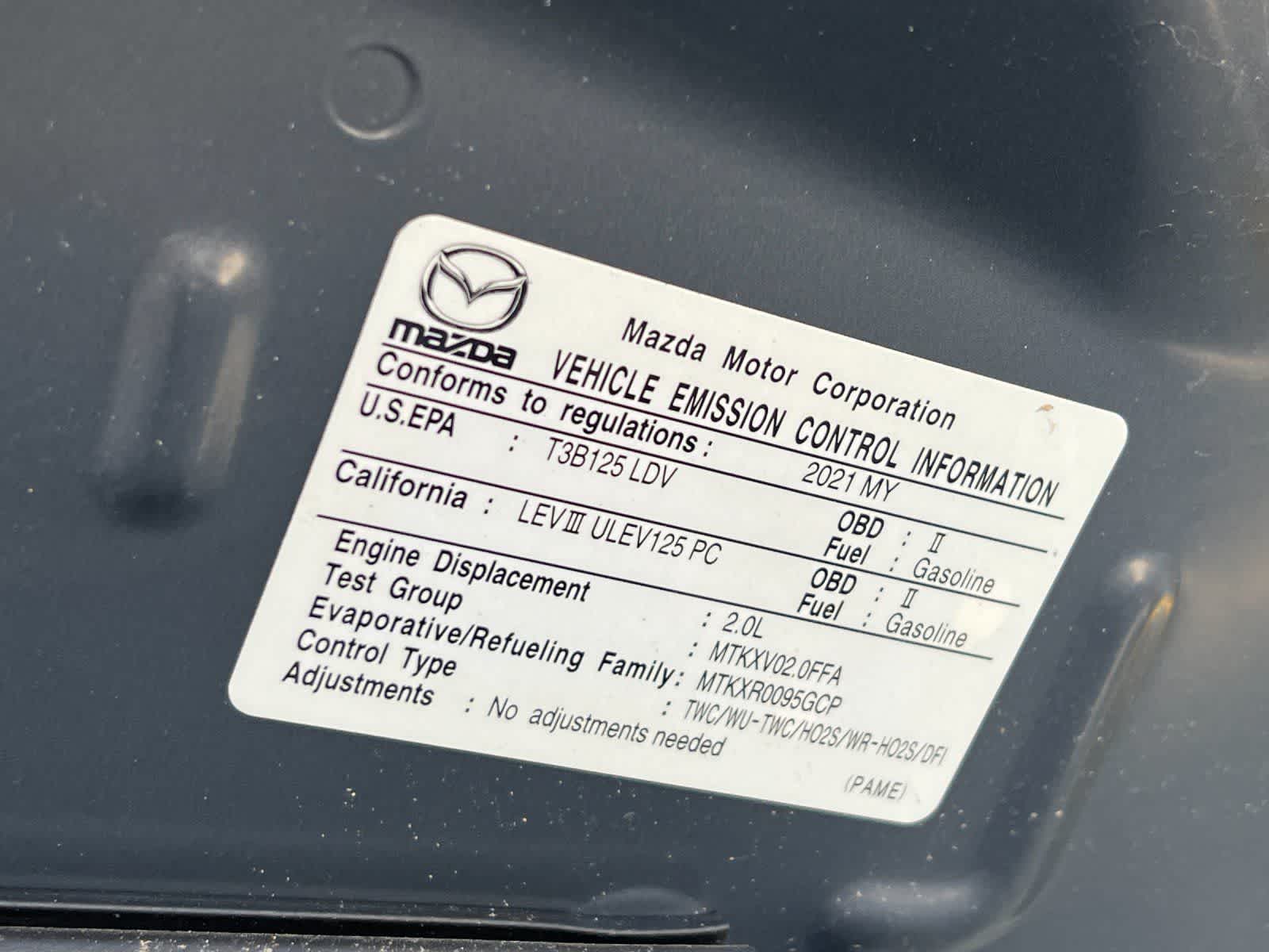 Thumbnail: 2021 Mazda MX-5 Miata - 19