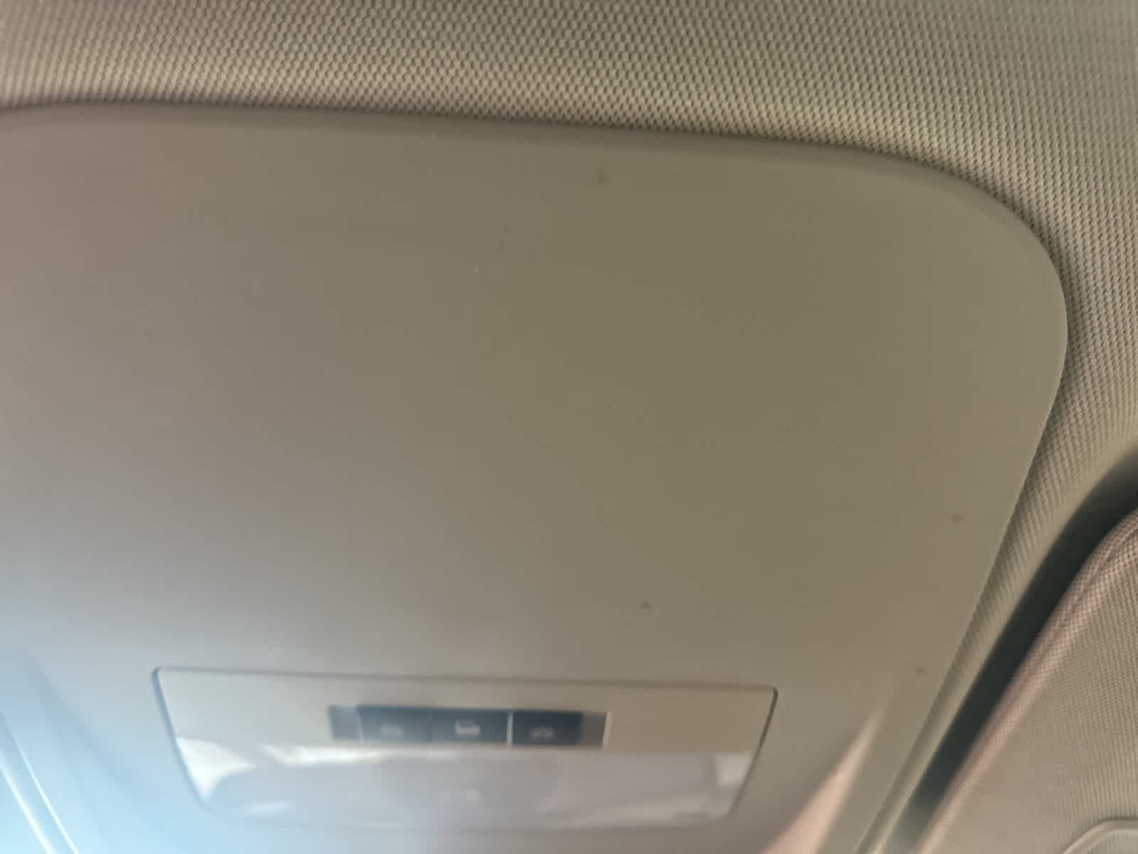 Thumbnail: 2015 Chevrolet Colorado - 25