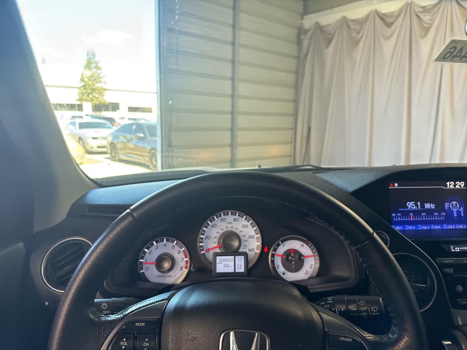 Thumbnail: 2012 Honda Pilot - 23