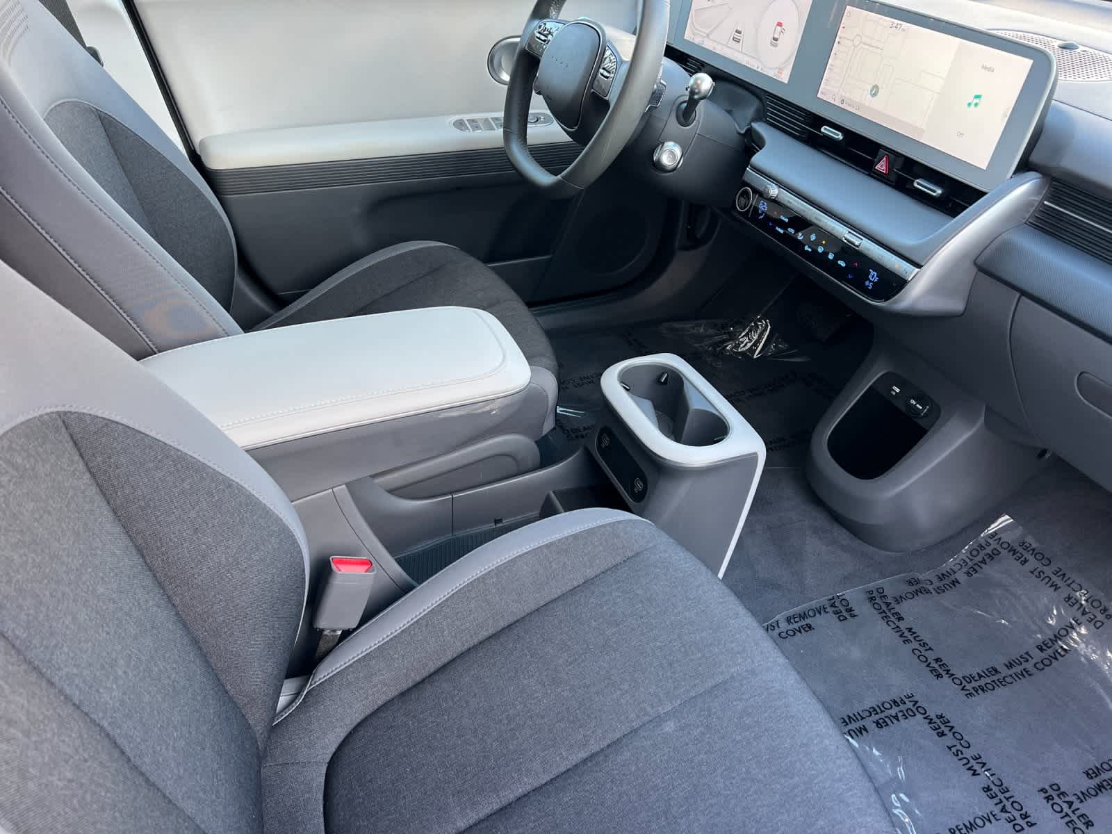 Thumbnail: 2023 Hyundai Ioniq 5 - 16