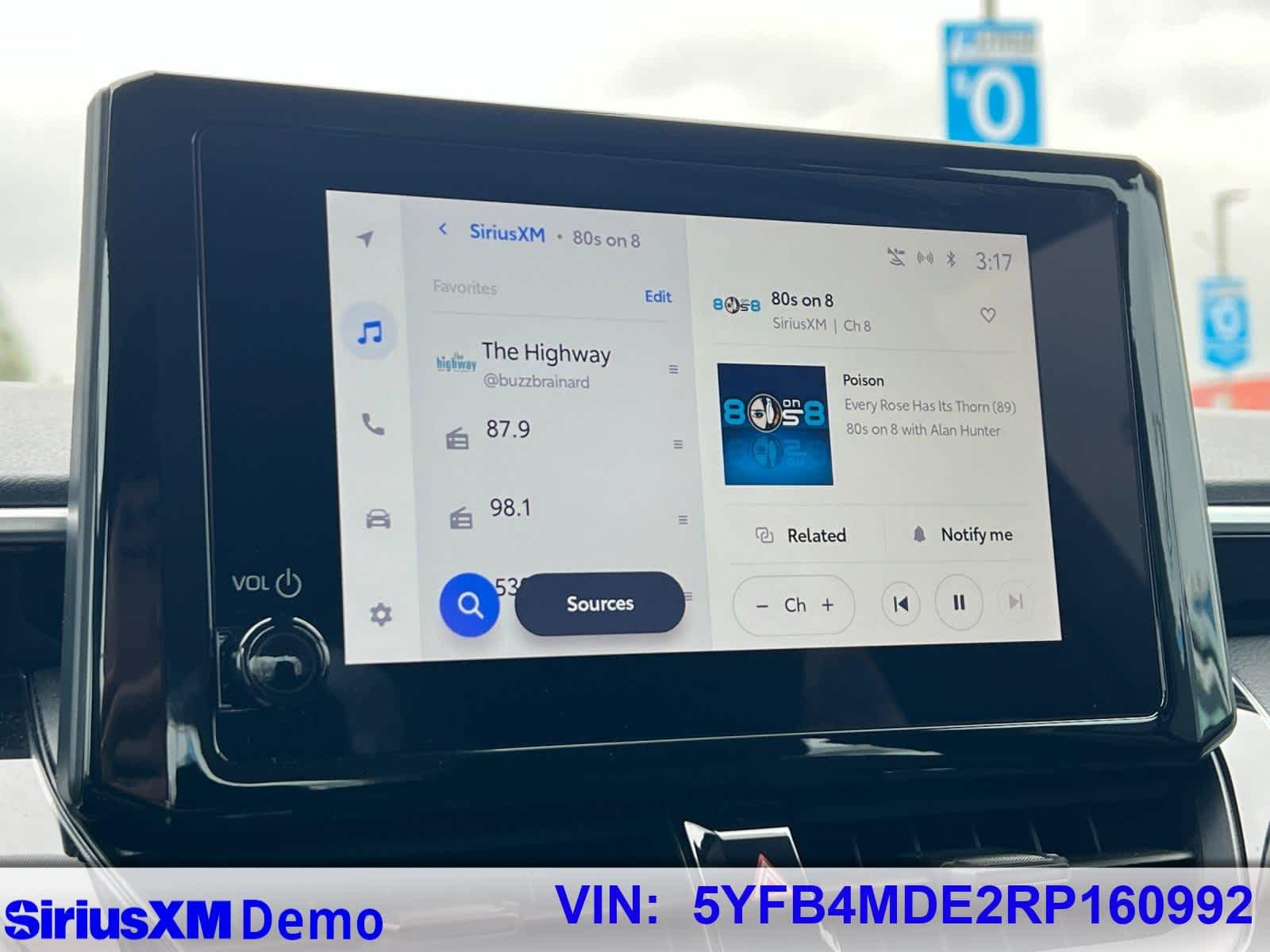 Thumbnail: 2024 Toyota Corolla - 29