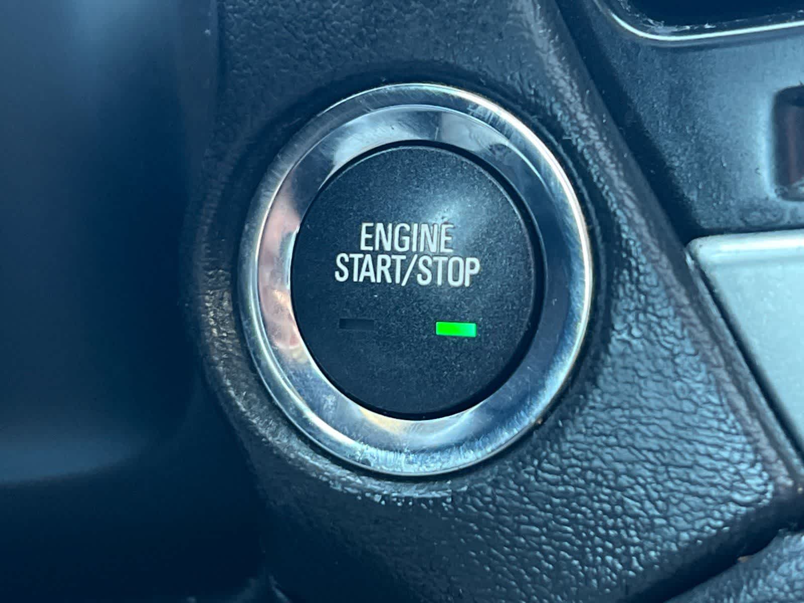 Thumbnail: 2015 Chevrolet Suburban - 26