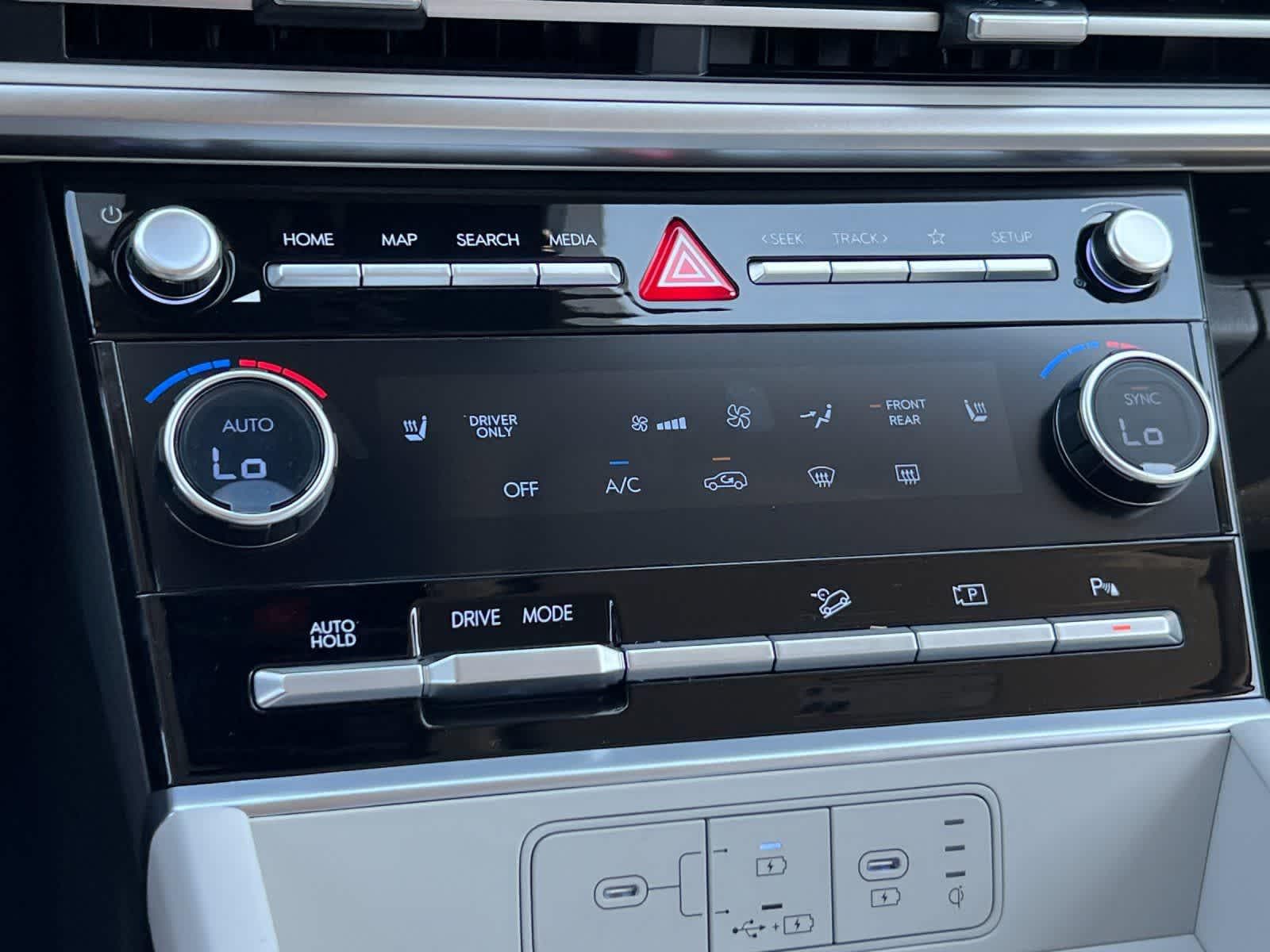 Thumbnail: 2026 Hyundai Santa Fe - 21