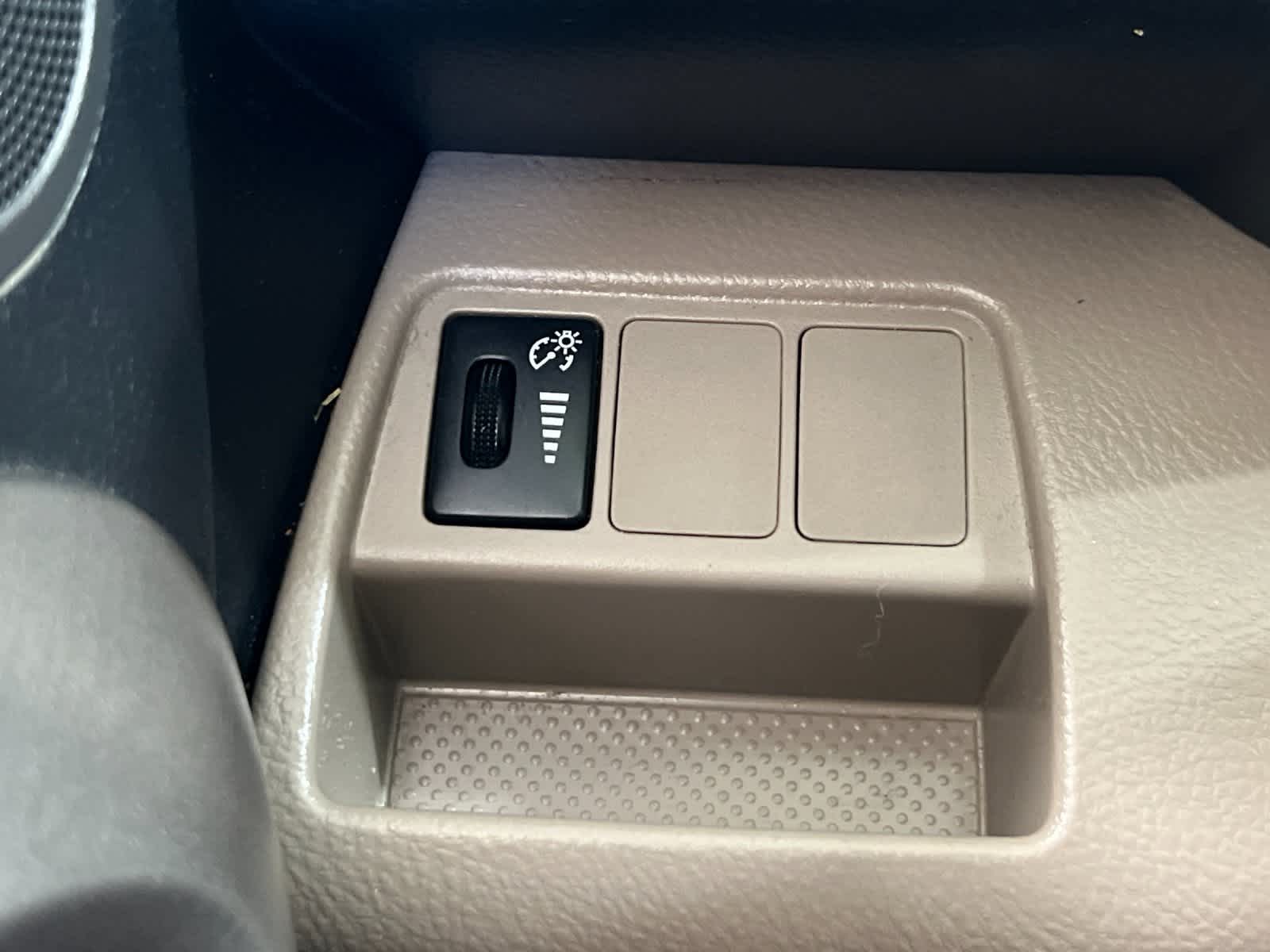 Thumbnail: 2006 Toyota RAV4 - 28