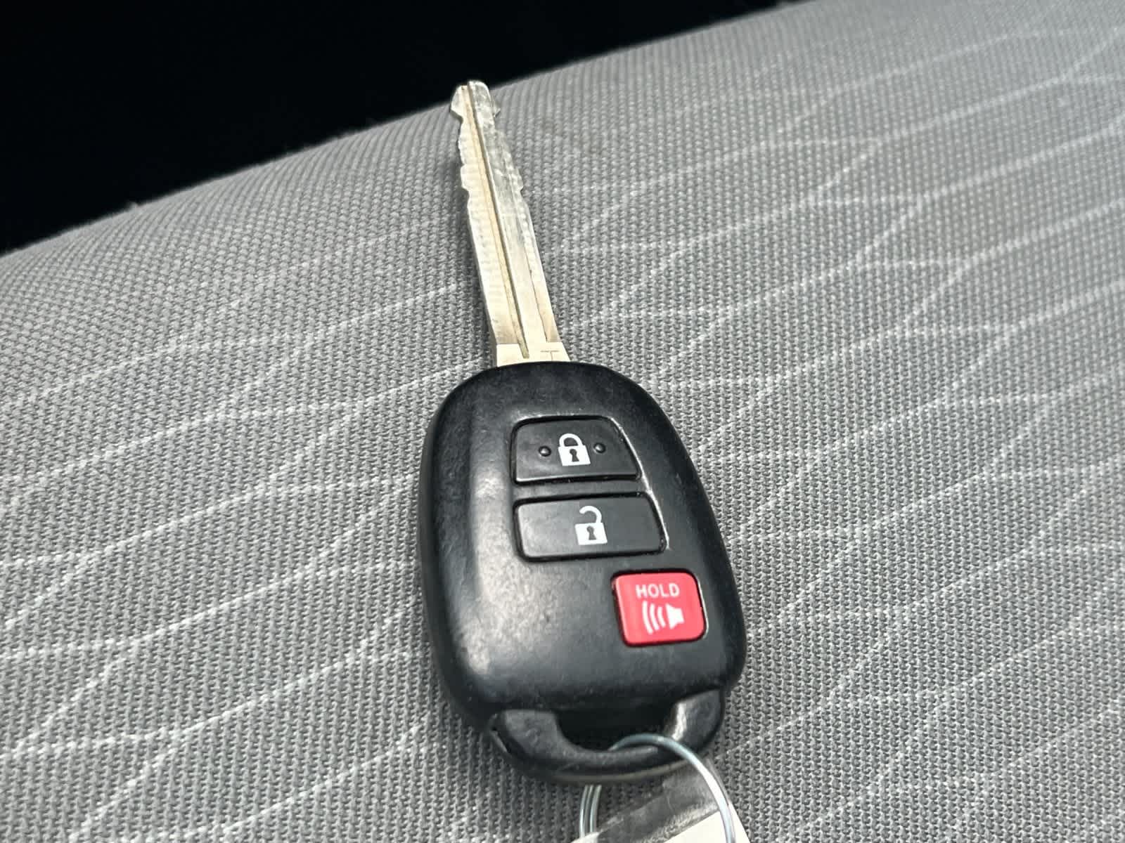 Thumbnail: 2019 Toyota Tacoma - 27