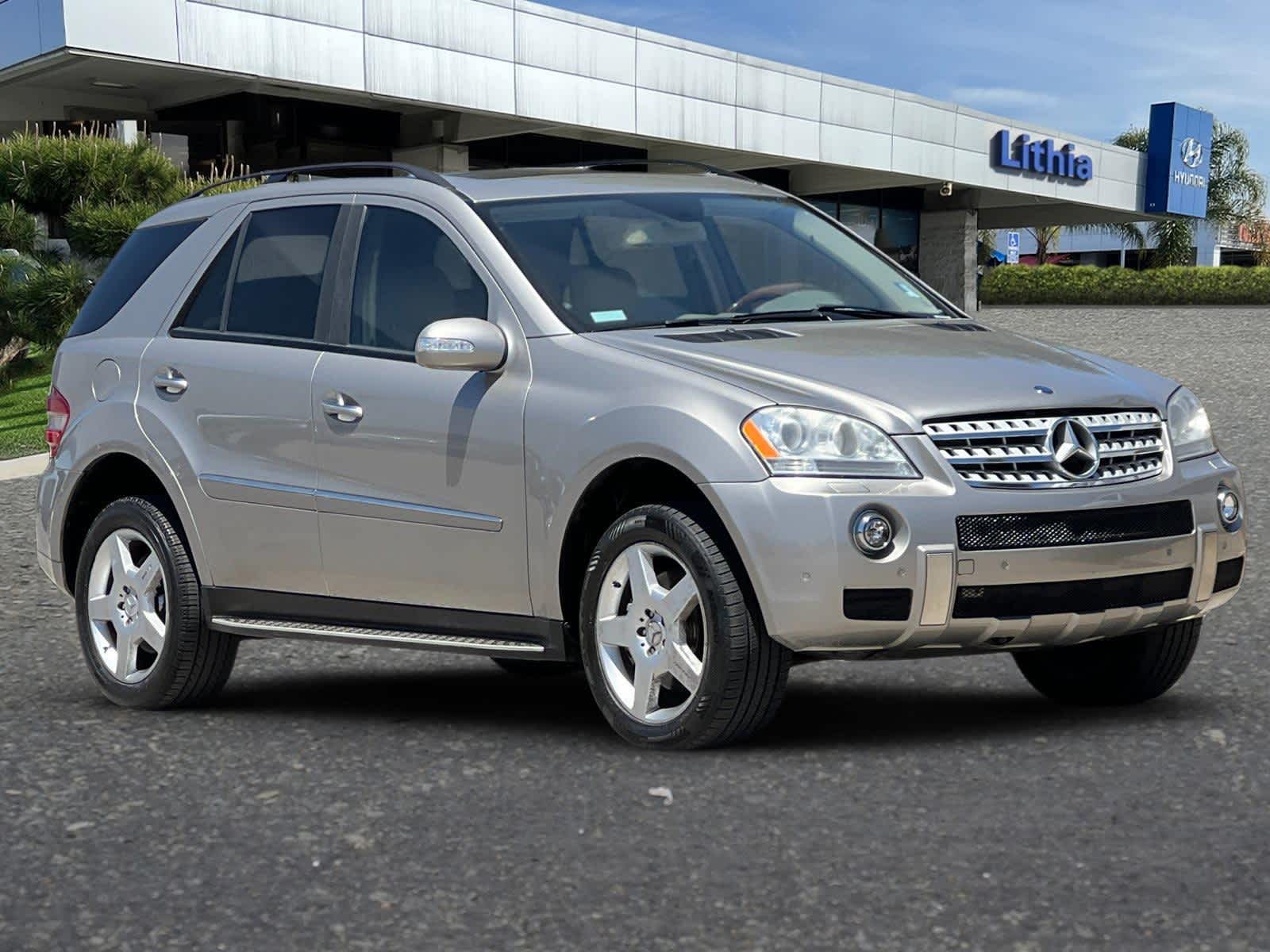 Thumbnail: 2008 Mercedes-Benz M-Class - 8