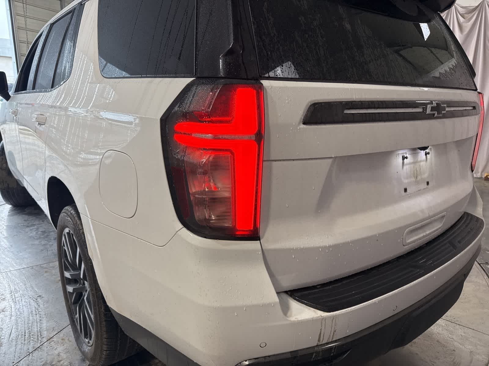 Thumbnail: 2021 Chevrolet Tahoe - 12