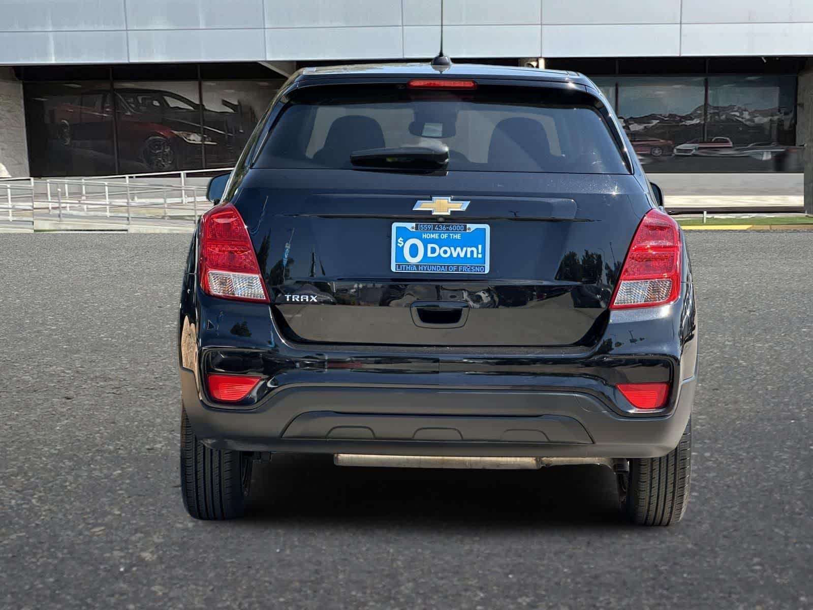 Thumbnail: 2020 Chevrolet Trax - 8