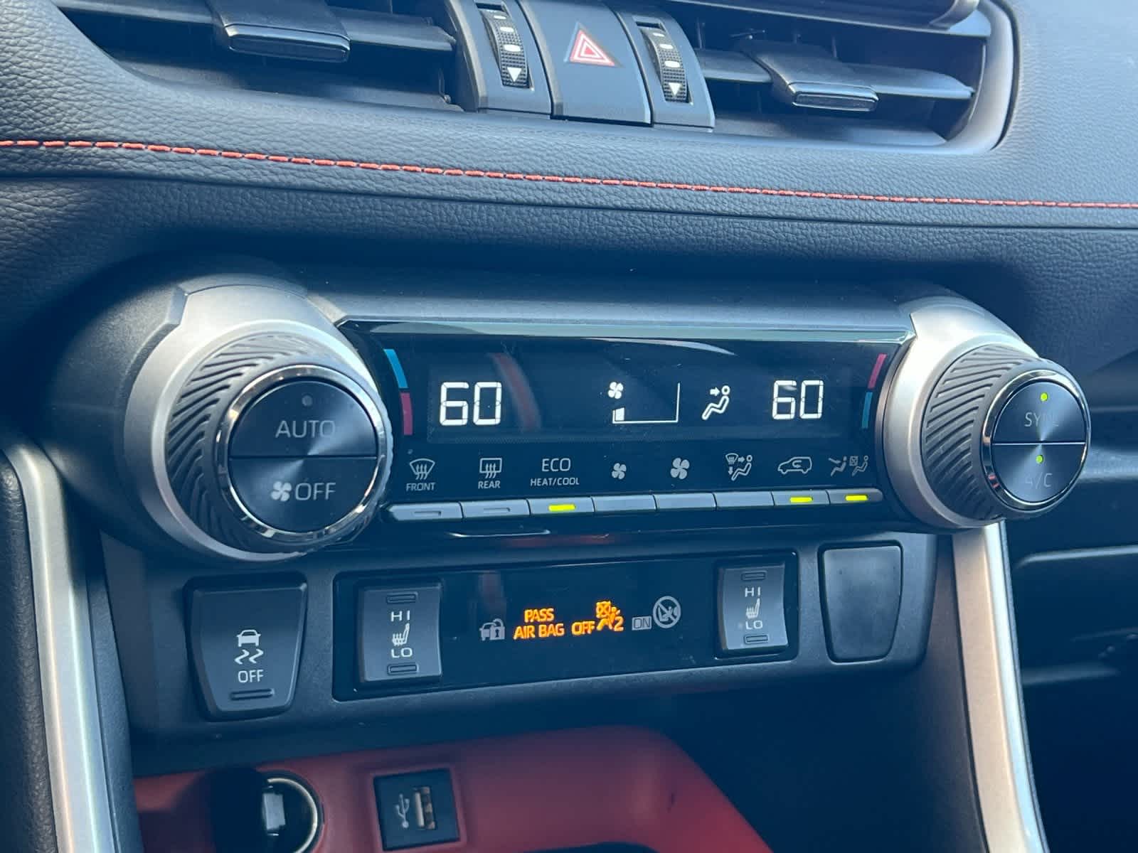 Thumbnail: 2024 Toyota RAV4 - 20