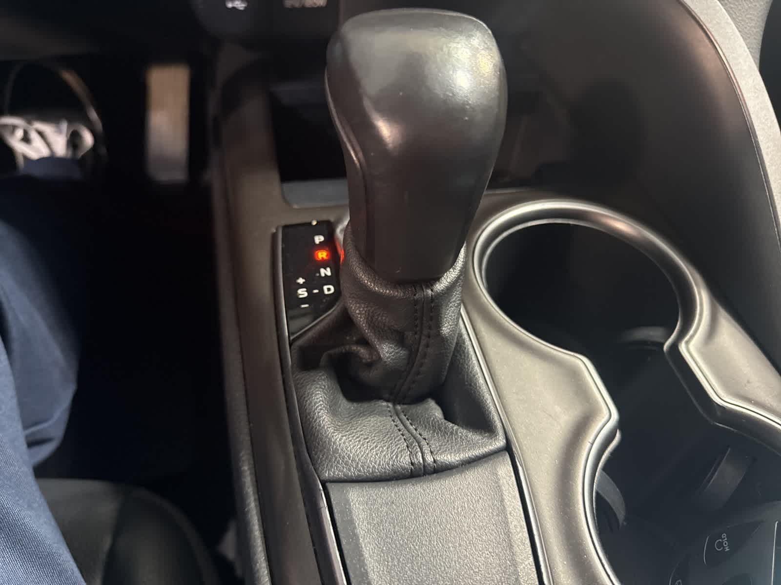 Thumbnail: 2021 Toyota Camry - 24