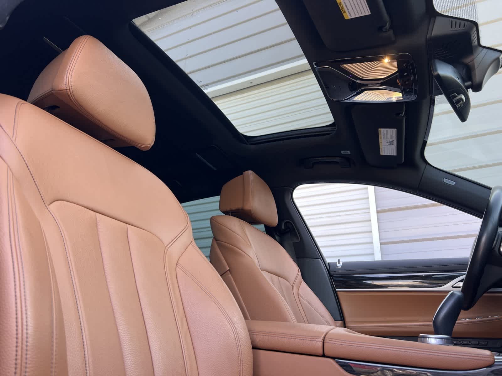 Thumbnail: 2019 BMW 7 Series - 16