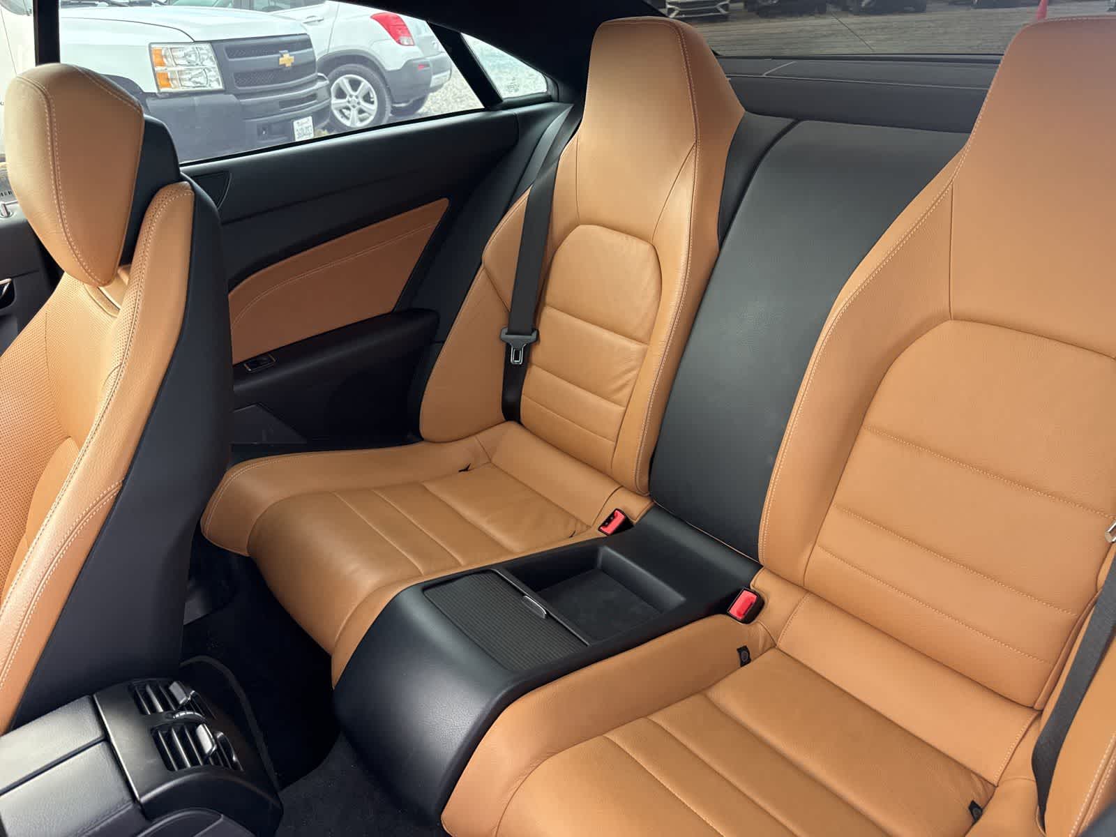 Thumbnail: 2017 Mercedes-Benz E-Class - 14