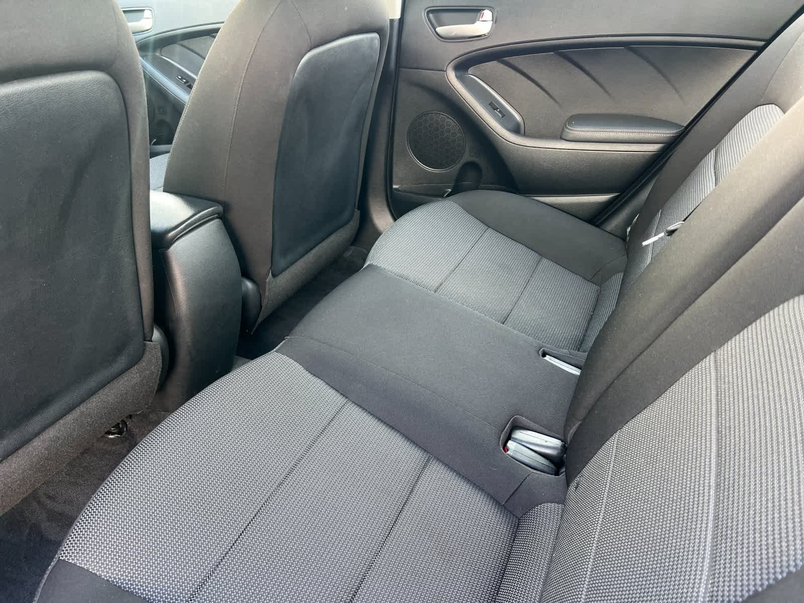 Thumbnail: 2018 Kia Forte - 5