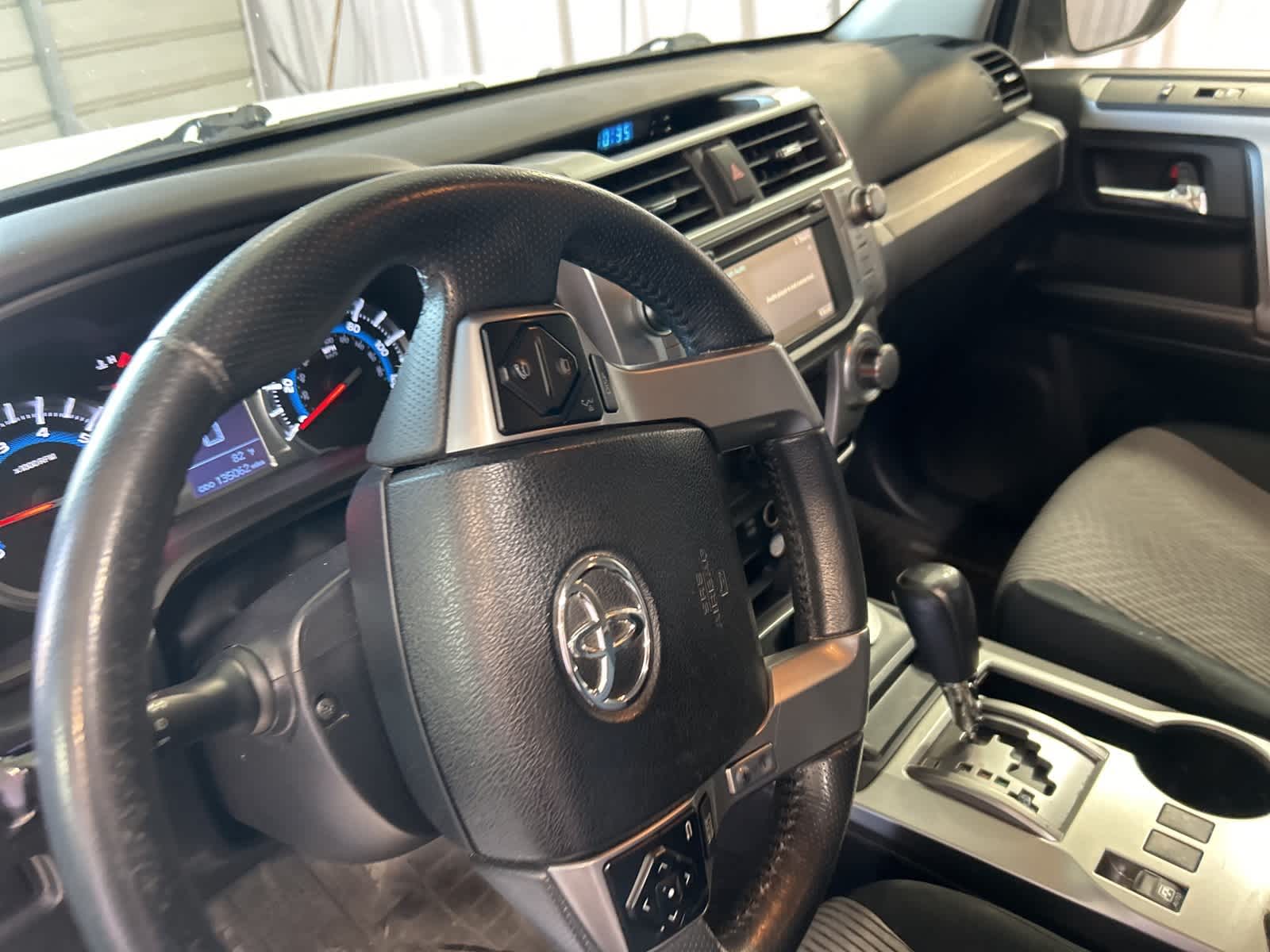 Thumbnail: 2016 Toyota 4Runner - 25