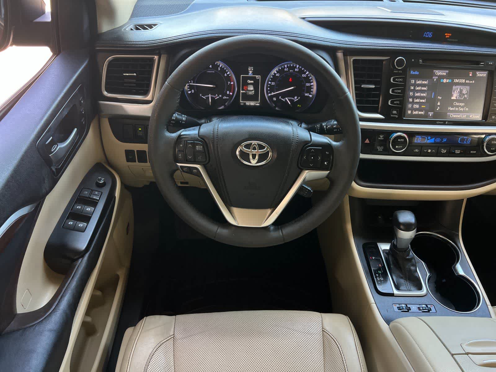 Thumbnail: 2015 Toyota Highlander - 14