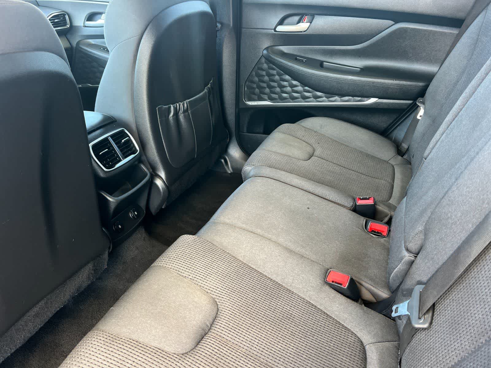 2020 Hyundai Santa Fe SEL 2.4 photo 4