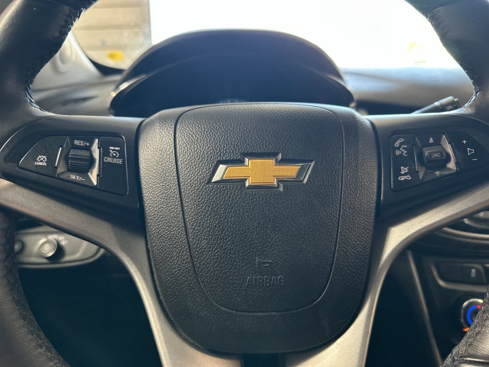 Thumbnail: 2019 Chevrolet Trax - 22