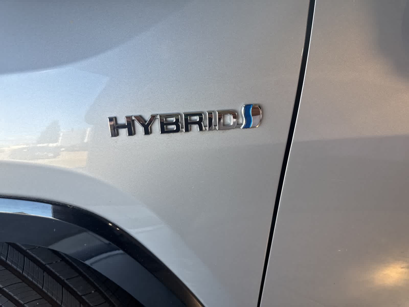 Thumbnail: 2021 Toyota RAV4 - 10